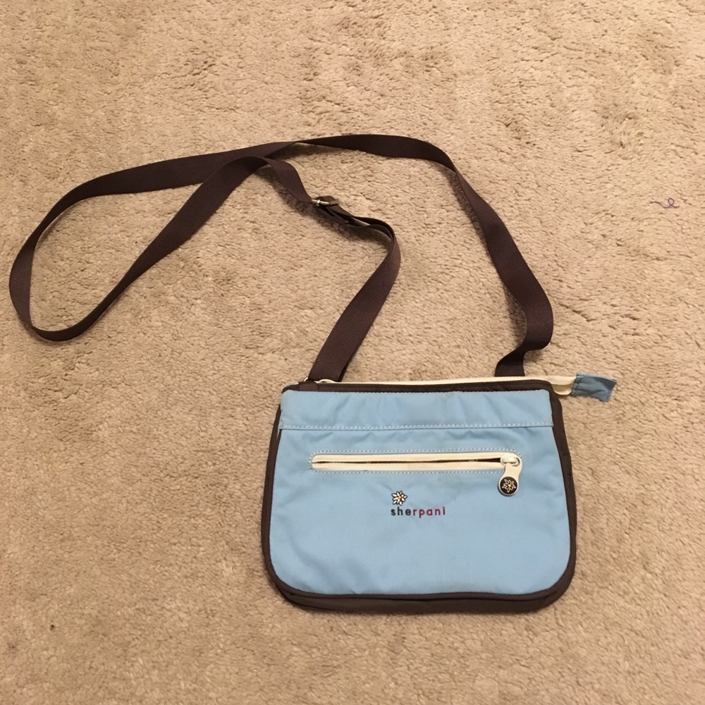 Sherpani Crossbody Mini Bag